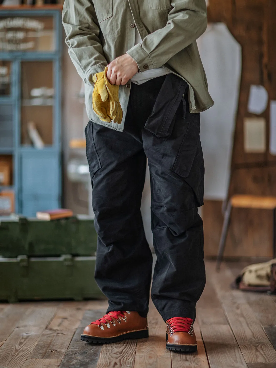 BIG POCKET CARGO PANTS