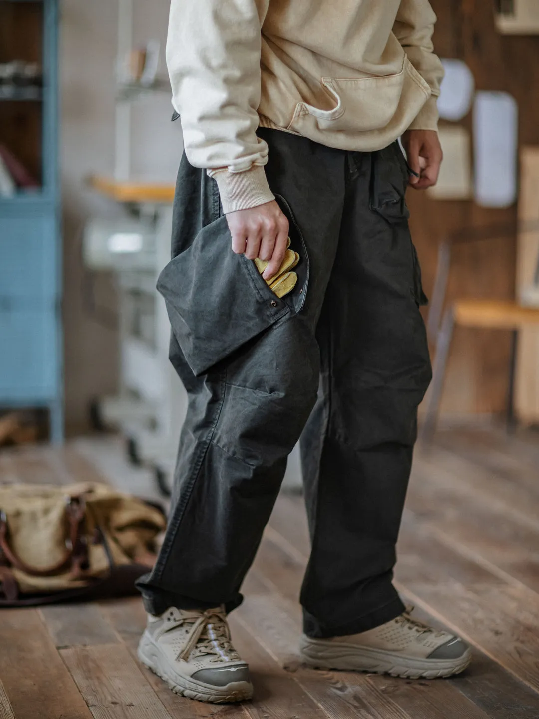 BIG POCKET CARGO PANTS