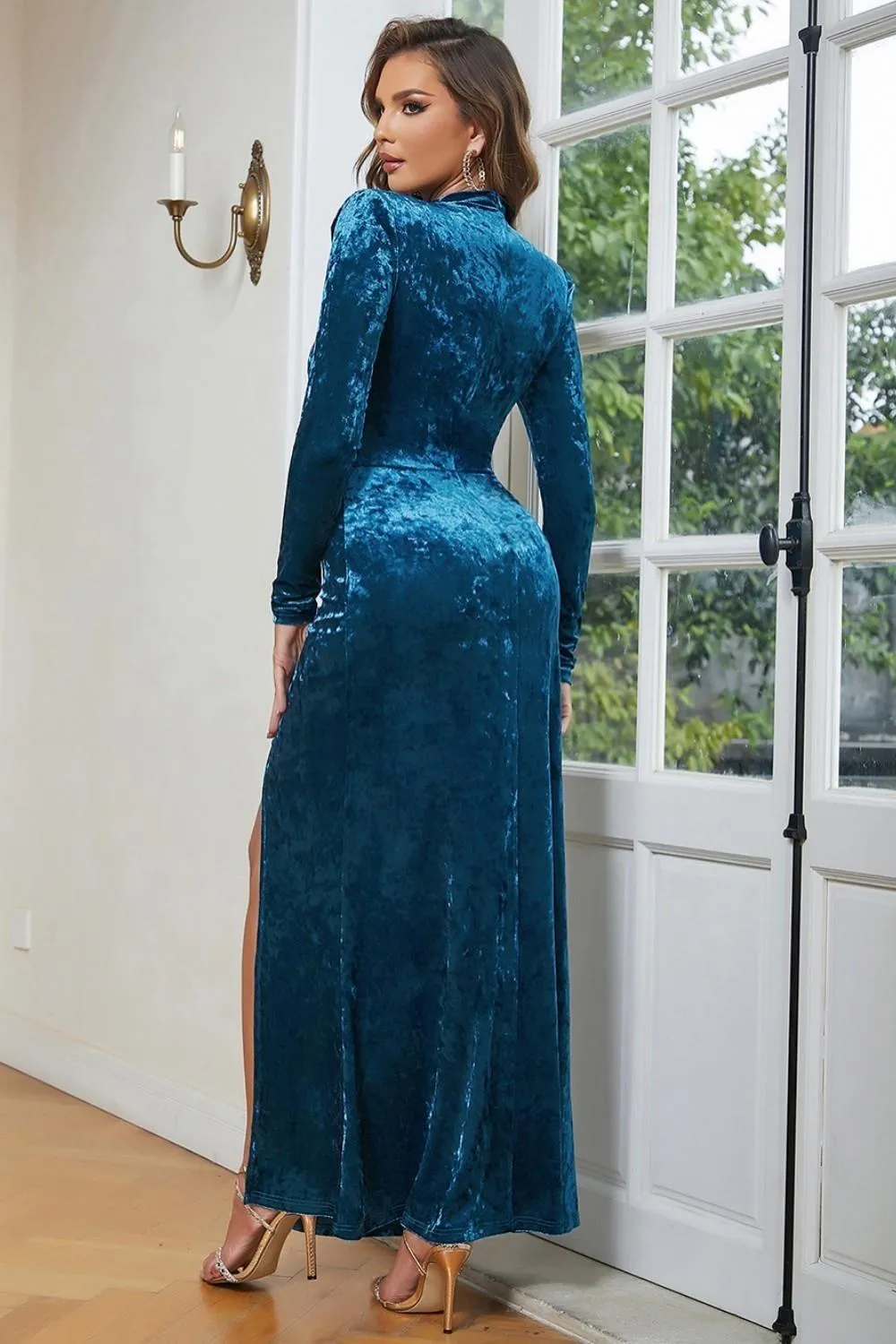 Blue High Neck Long Sleeves Velvet Dress