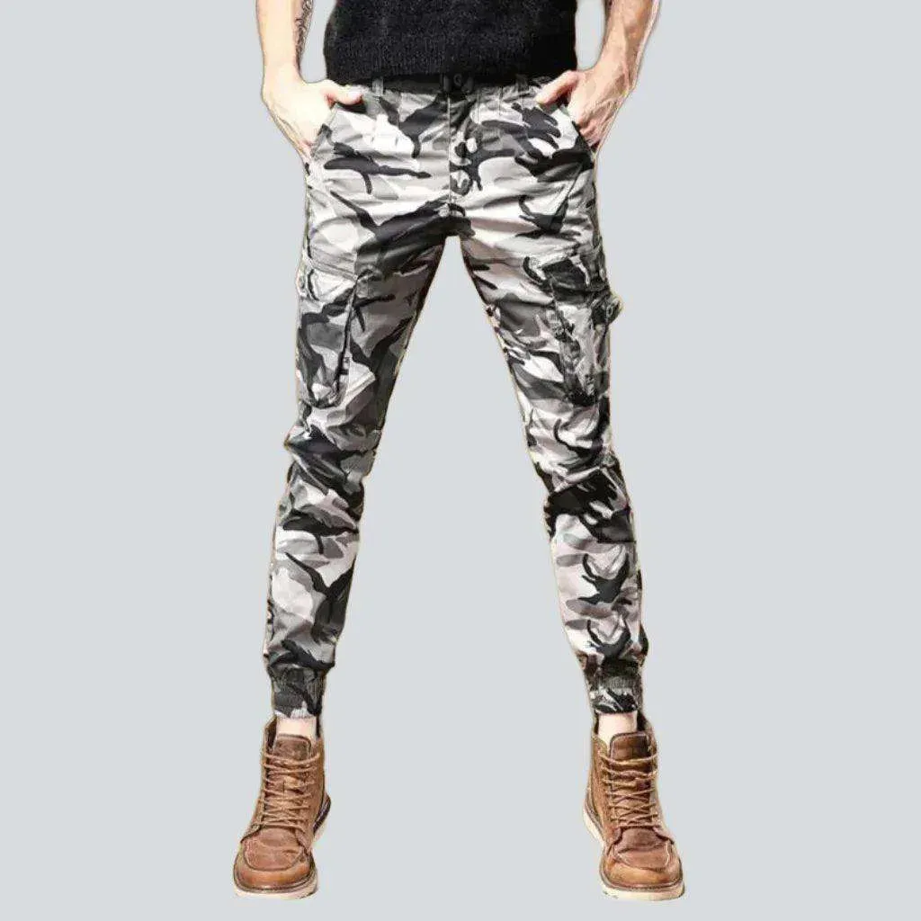 Camouflage print cargo men's jeans