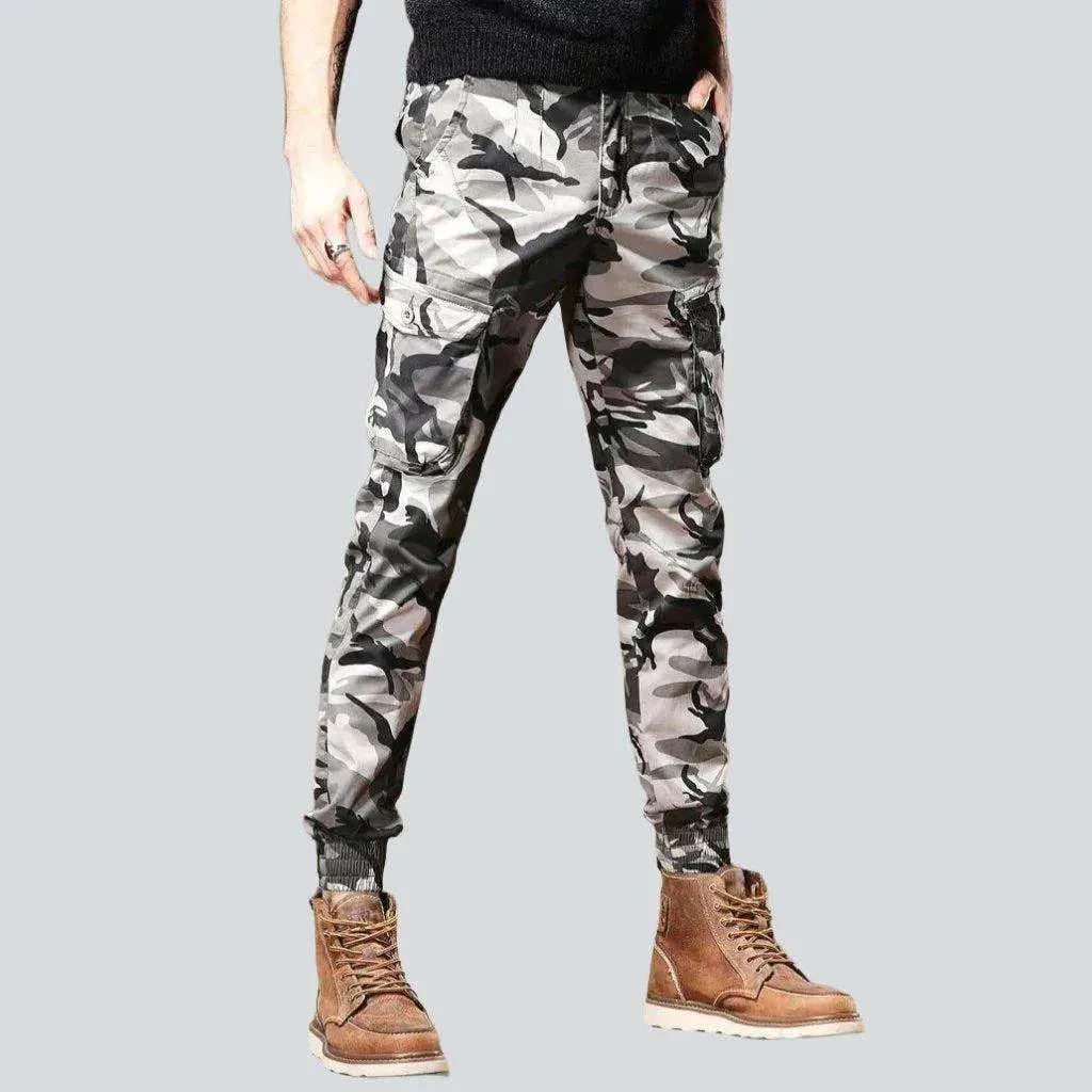 Camouflage print cargo men's jeans