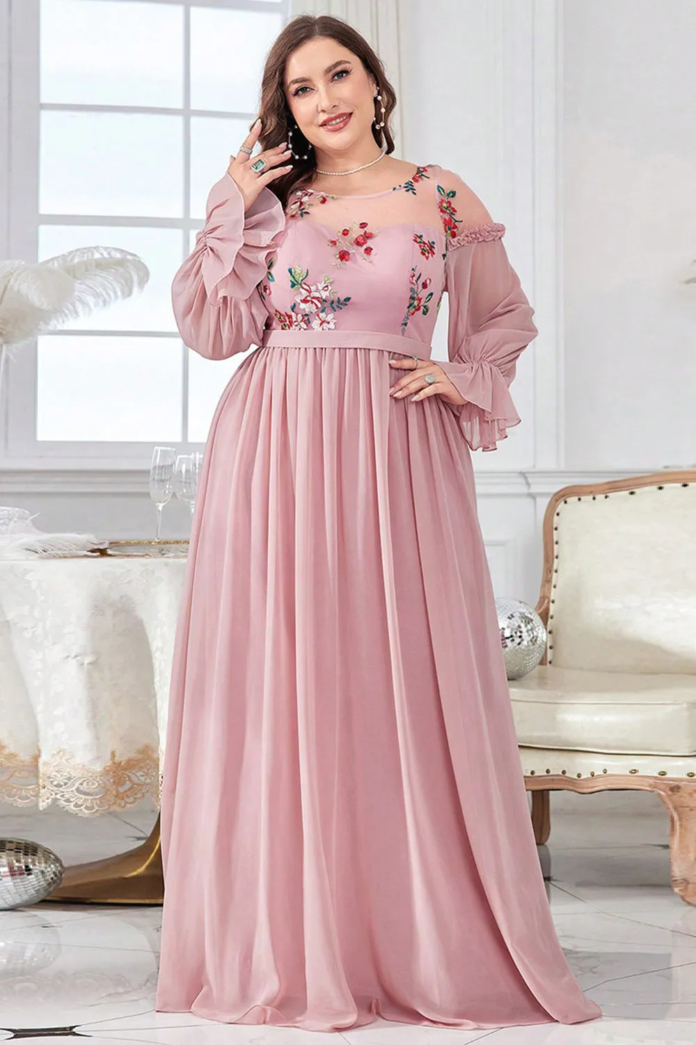 Plus Size Blush Round Neck Chiffon Embroidered Maxi Dress with Sleeves