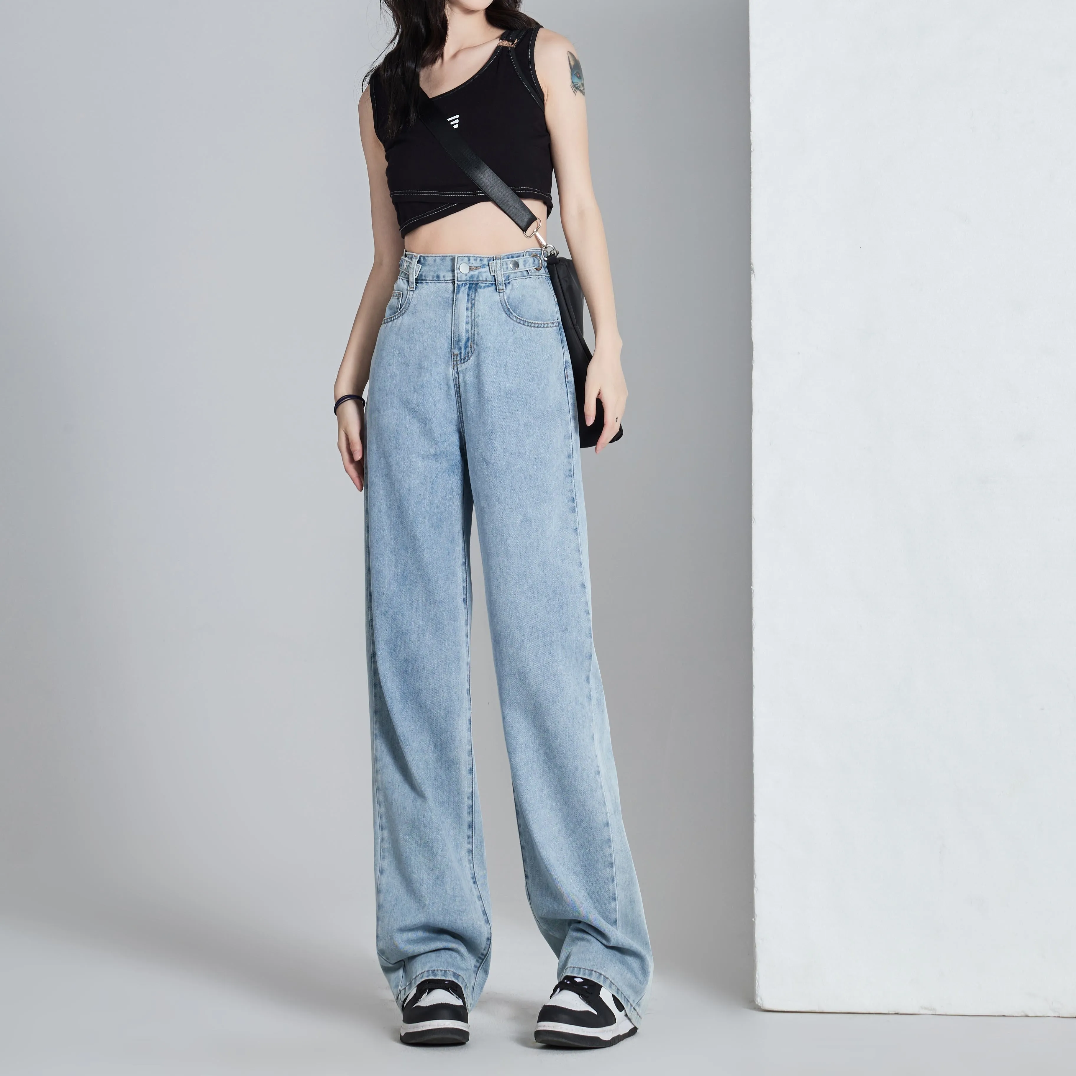 Versatile Slimming Thin Draping Straight Leg High-Waisted Jeans