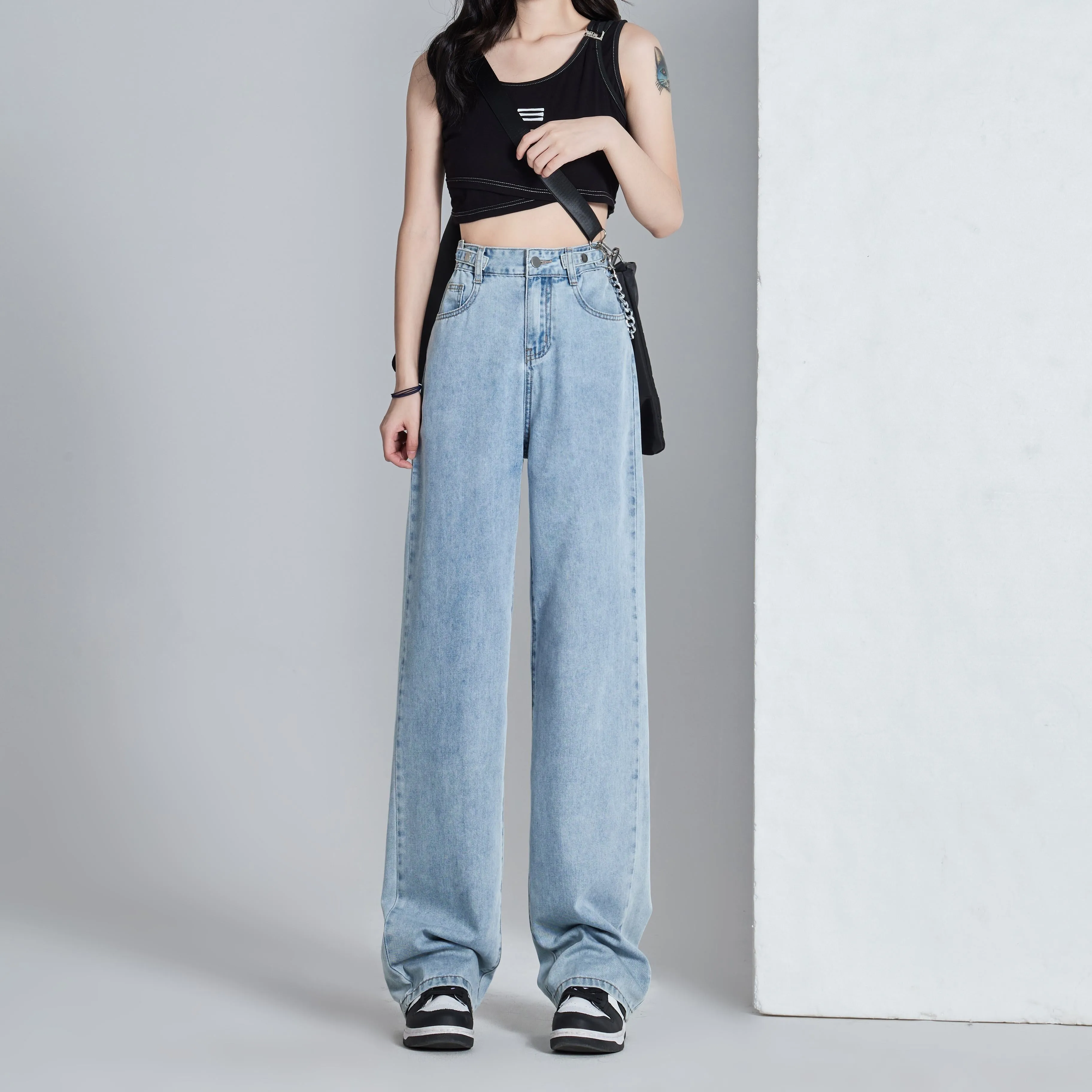 Versatile Slimming Thin Draping Straight Leg High-Waisted Jeans