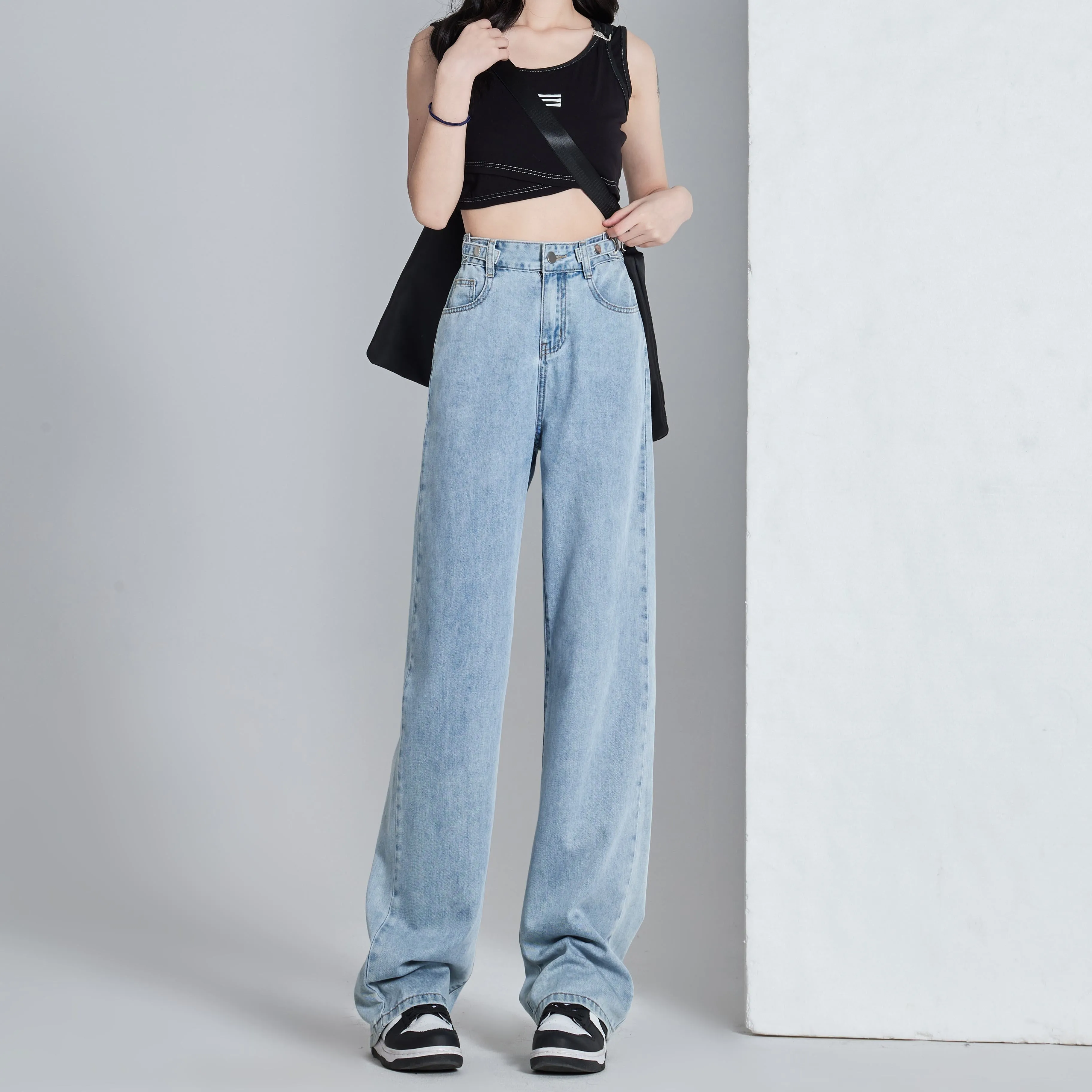 Versatile Slimming Thin Draping Straight Leg High-Waisted Jeans