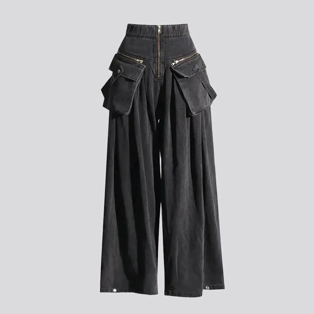 Voluminous baggy jeans
 for women